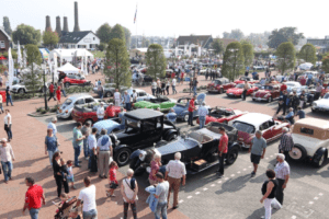 Oldtimer festival Huizen